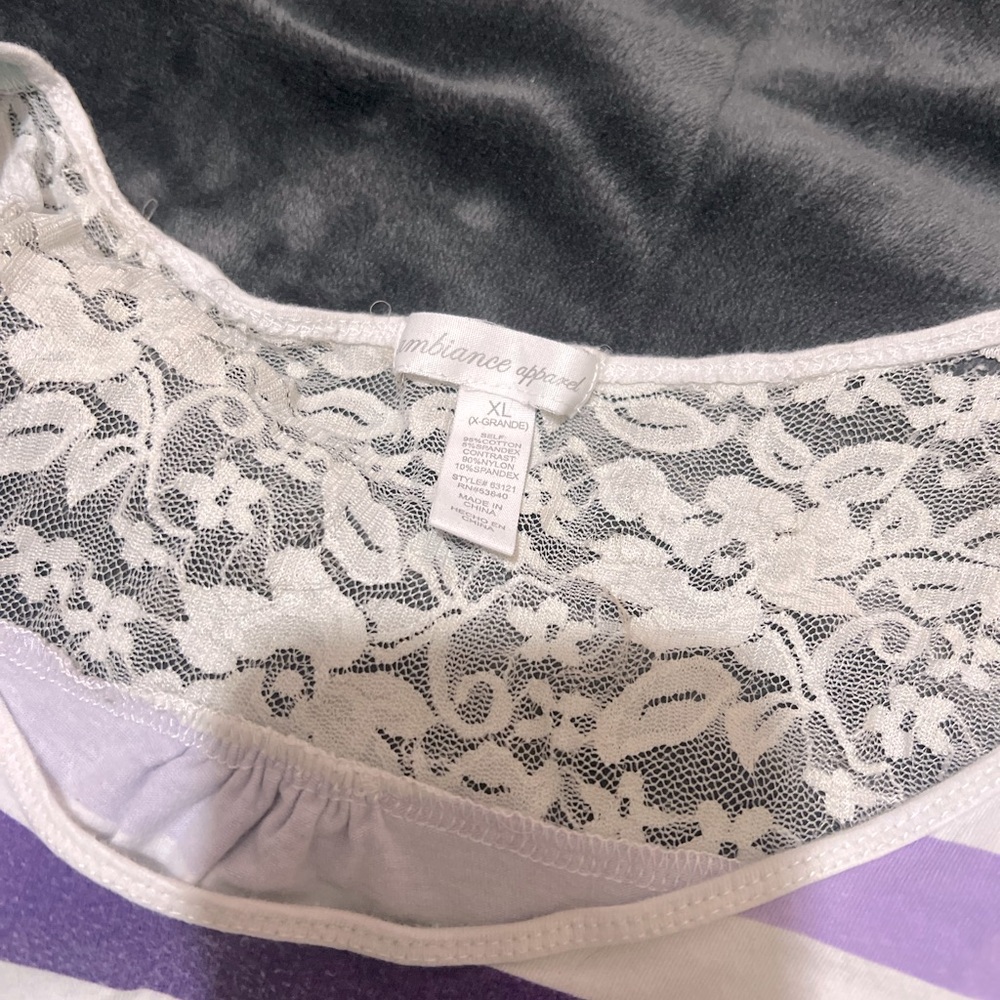 🌼 Tank Top Bundle - Picture 4 of 7